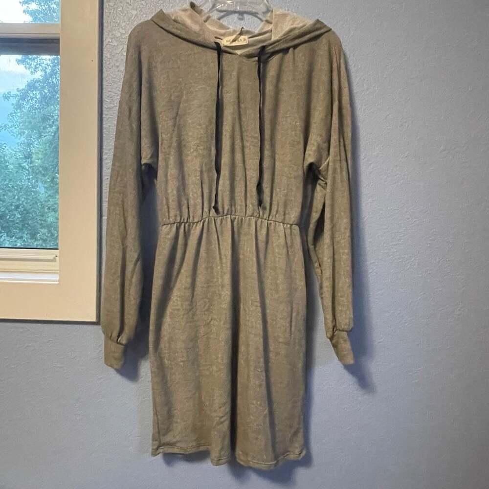 The Nines Boutique S Small 4-6 Long Sleeve Drop Sleeve Hooded Drawstring Gray Dr